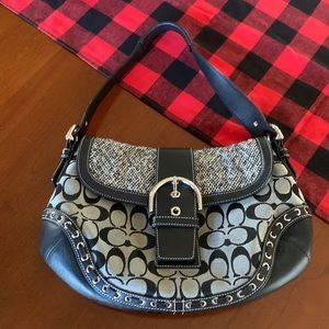 Coach Signature Pattern Shoulder Bag